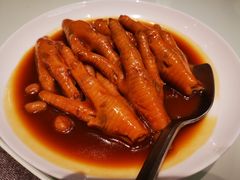 -香港百合居(LCM置汇旭辉广场店)