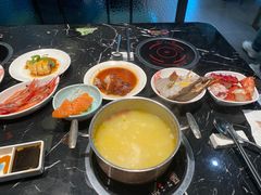 -淡尾·海鲜自助概念餐厅(虹桥南丰城店)