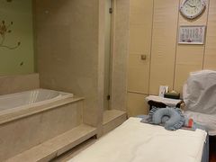 -华夏良子·足道SPA艾灸(三里屯店)