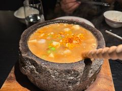 招牌石锅海胆豆腐-锦楼·臻选新杭帮(杭州中心店)