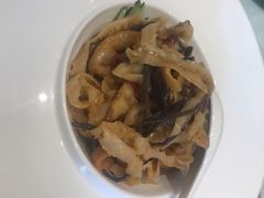 -万龙洲海鲜(大兴绿地缤纷城店)