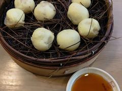 -佬钱湾仔(衣裳街店)