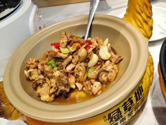 绿草地茶油鸡-绿草地·湘菜(酃湖师院店)