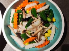 -前海沿·青岛菜(大拇指广场石老人店)