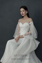 -乐派诗婚纱摄影