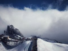 -玉龙雪山游客服务中心