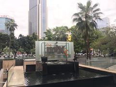 -冰纷万象滑冰场(深圳万象城店)