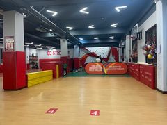 -悦动体能篮球羽毛球网球(三里河店)