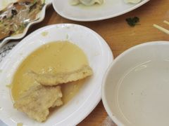 -东北四季饺子王(华山路店)