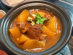 萝卜牛腩煲-三清潭烧鹅(兴业太古汇店)