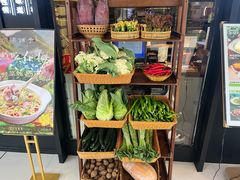 -滇铺子·云南特色菜·鲜花野菜季(曲靖万达店)