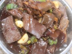 -江城燕子大排档(江汉路步行街店)