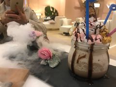 -MEET缘燕窝甜品&Tang's cake(华润万象城店)