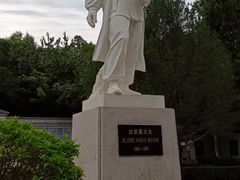 -华北军区烈士陵园