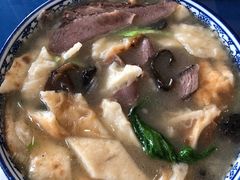 羊肉泡馍-西域美食蘭州拉面