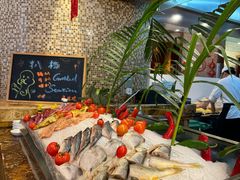 -怡聚轩全日制自助餐厅(大中华喜来登酒店)