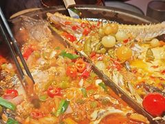 -鸣记脆皮烤鱼·海鲜烤鱼(三八广场店)