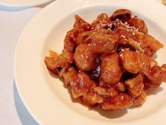 菠萝咕咾肉-峨嵋酒家(地安门店)