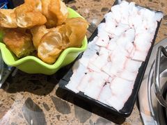 -悦牧·酸汤牛肉火锅(沃尔玛店)