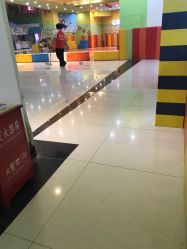 -玩塾品格乐园(宇宙太空龙旗店)