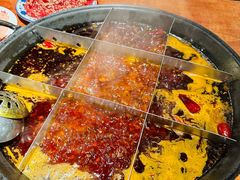 -周小明火锅(黑金冠社区店)