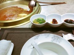 -余欢领鲜火锅(新街口店)