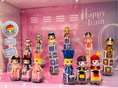 -泡泡玛特POPMART(蓝色港湾店)