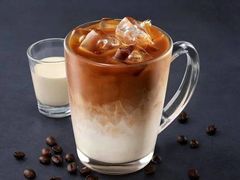 厚乳拿铁-瑞幸咖啡(前海卓越时代广场店)
