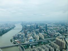 -广州塔卢特斯法国旋转餐厅