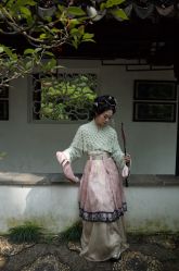 -一揽芳华汉服旗袍体验馆(拙政园店)