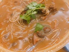 小鸡炖蘑菇-东北一家人(友谊街店)