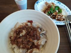 -阿英卤肉饭