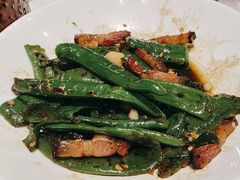 -黄泥岗·地道湖北菜(奥特莱斯店)