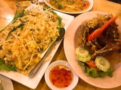 -J Daeng Seafood