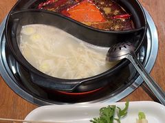 -牛小嫩串串火锅(老国贸总店)