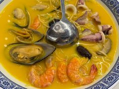 -五谷芳乳鸽王(海景店)