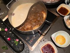 -捞王锅物料理(上海世茂广场店)