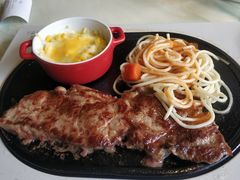 -豪客来牛排(中央花苑店)