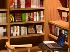 -二酉书店TOYOU BOOKS