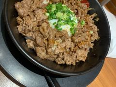 肥牛丼盖饭-博多一蘭·乌冬·定食·烧串(徐家汇店)