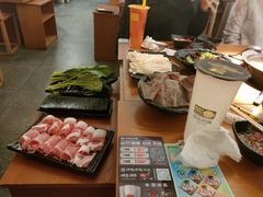 -呷哺呷哺(凯旋广场店)