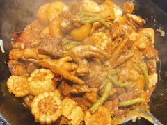 -山河屯铁锅炖(哈西站店)