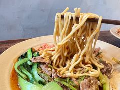 爆炒牛肉面-方铲铲·成都板凳面(滨江银泰店)