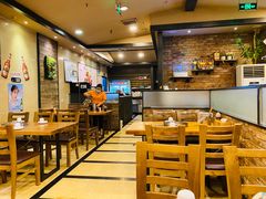 大堂-喇喇排骨火锅·传统韩式脊骨汤(望京西园总店)