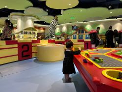 -MELAND CLUB亲子乐园•派对(虹桥万象城店)