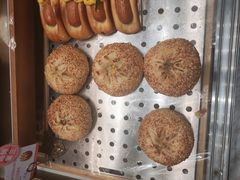 丹麦小肠面包-万利隆(车站店)