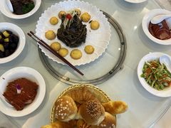 -山明水秀大饭店