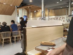 -金会长自助海鲜·烤肉(人民广场店)