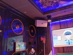 -UK派对KTV(日月广场店)