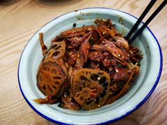 -万方圆拌粉瓦罐汤(恒茂华城店)